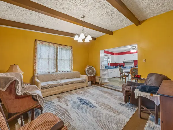 1 F ST, Inman, SC 29349