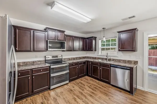 800 S Brighton Ridge CT, Wellford, SC 29385