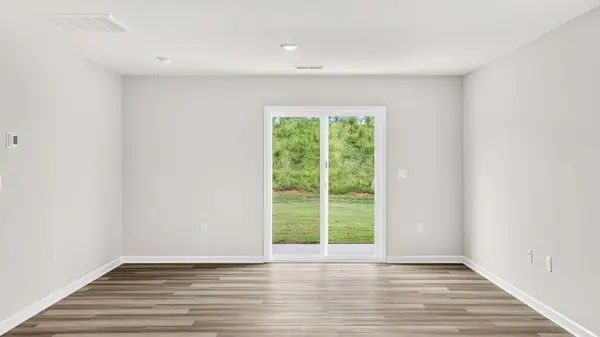 127 Lazzon RD, Moore, SC 29369