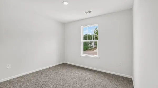 131 Lazzon RD, Moore, SC 29369