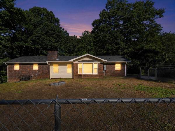 201 Tucker Rd, Spartanburg, SC 29306