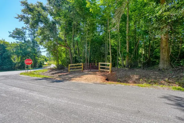 00 Thompson RD, Fountain Inn, SC 29644