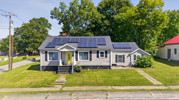 270 W Hayne ST, Woodruff, SC 29388