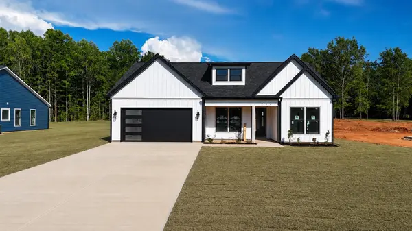 224 Sand Clay RD, Chesnee, SC 29323