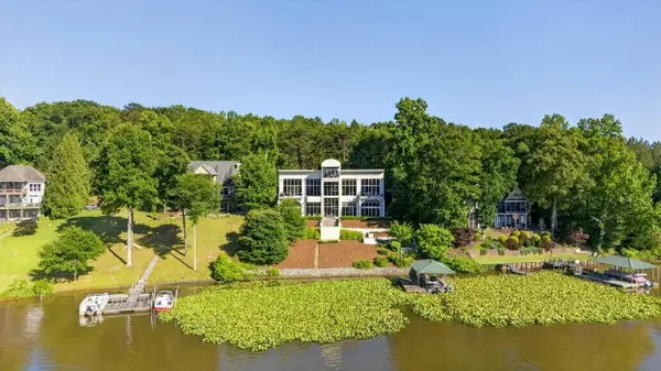 1125 Dickson RD, Campobello, SC 29322