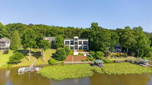 1125 Dickson RD, Campobello, SC 29322