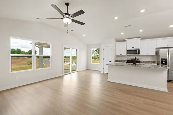 423 West Claywalk RD, Woodruff, SC 29388