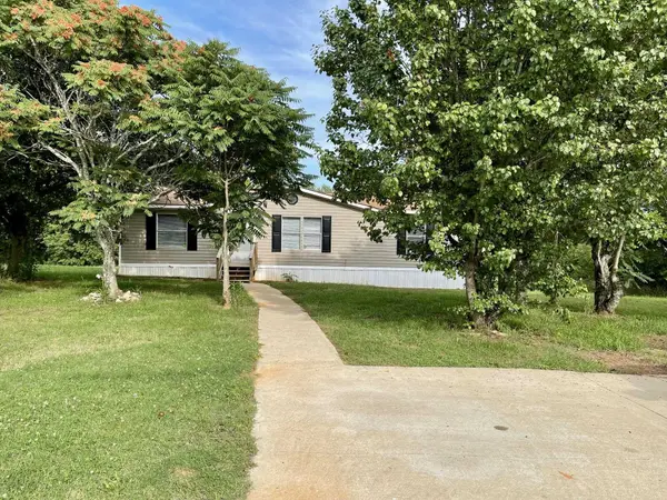 171 Songbird LN, Gaffney, SC 29341