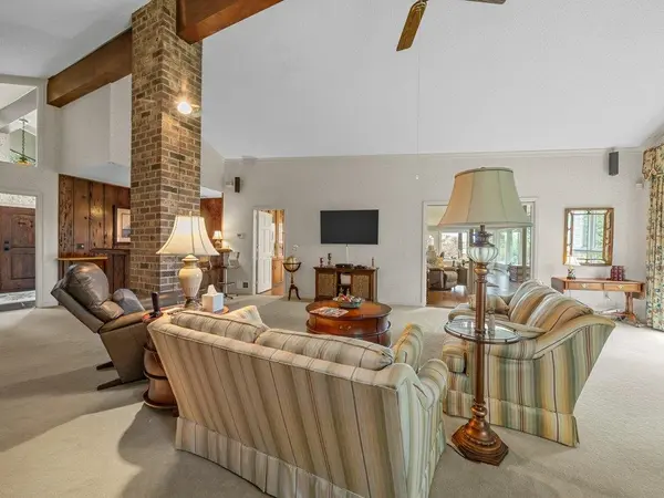 110 Racetrack RD, Woodruff, SC 29388