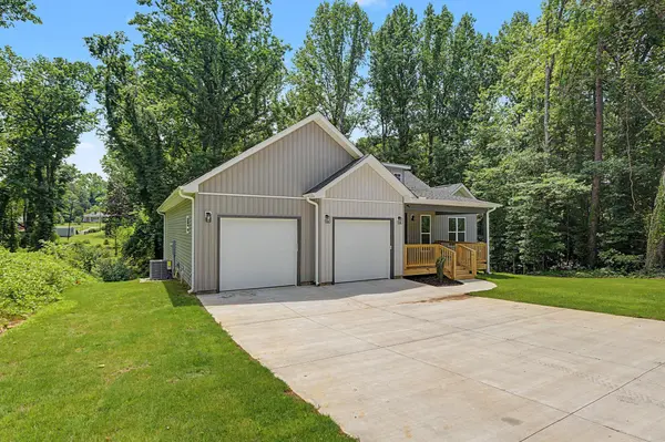 3388 E Croft CIR, Spartanburg, SC 29302
