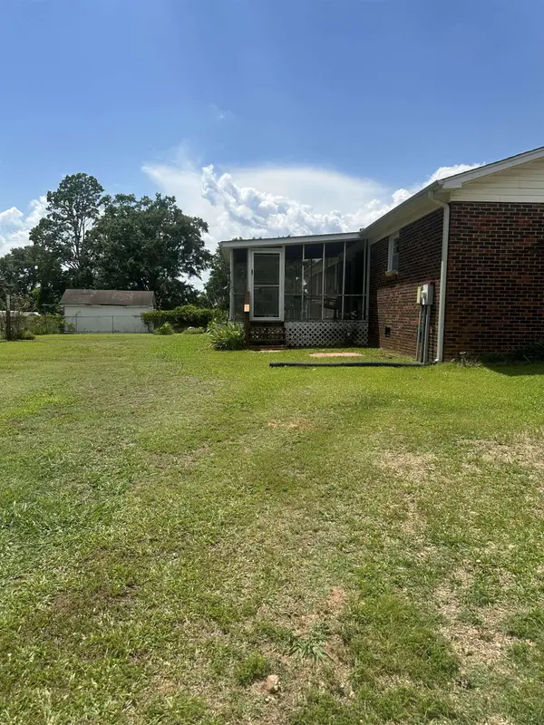 118 Sunnydale Dr, Jonesville, SC 29353