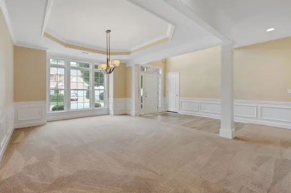 334 Ascot Ridge LN, Greer, SC 29650