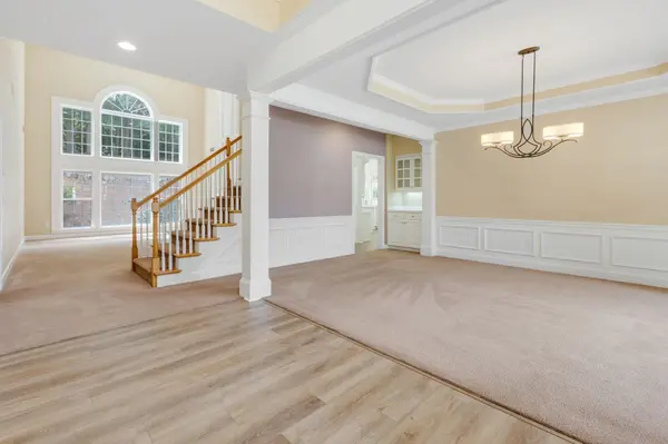 334 Ascot Ridge LN, Greer, SC 29650
