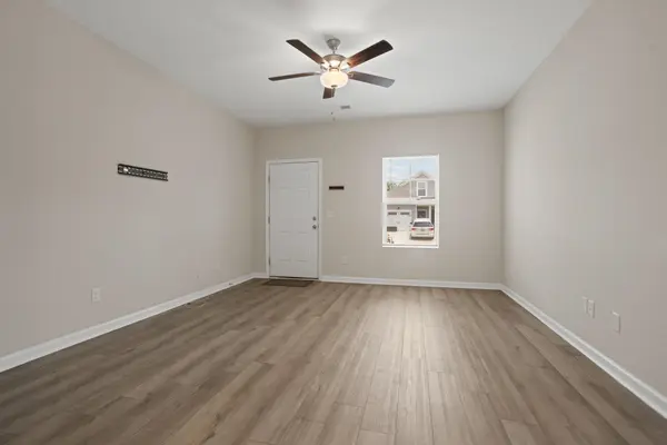 124 Brown CIR, Easley, SC 29642