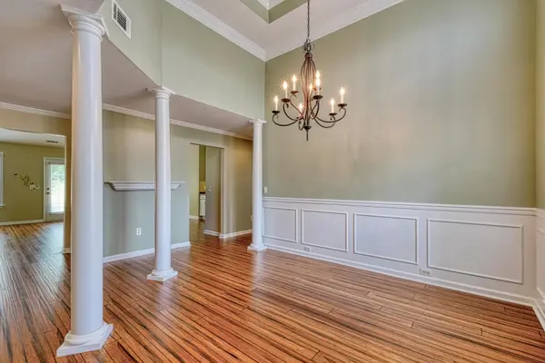 831 Vandenburg DR, Boiling Springs, SC 29316