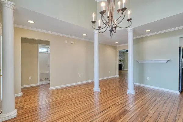 831 Vandenburg DR, Boiling Springs, SC 29316