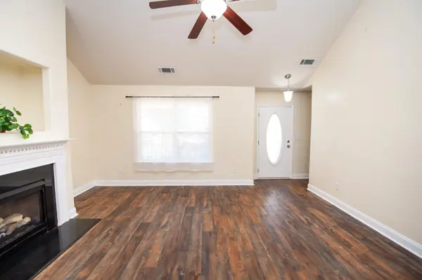 436 W Rustling Leaves LN, Roebuck, SC 29376-2768