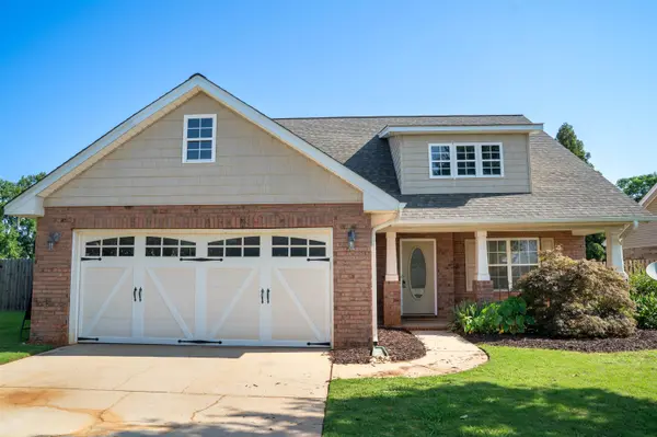 436 W Rustling Leaves LN, Roebuck, SC 29376-2768