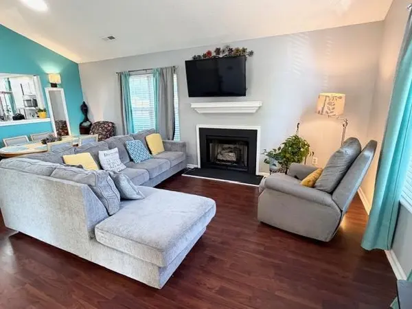 14 Bailess CT, Greer, SC 29650