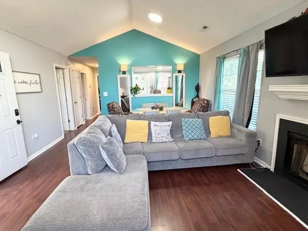 14 Bailess CT, Greer, SC 29650