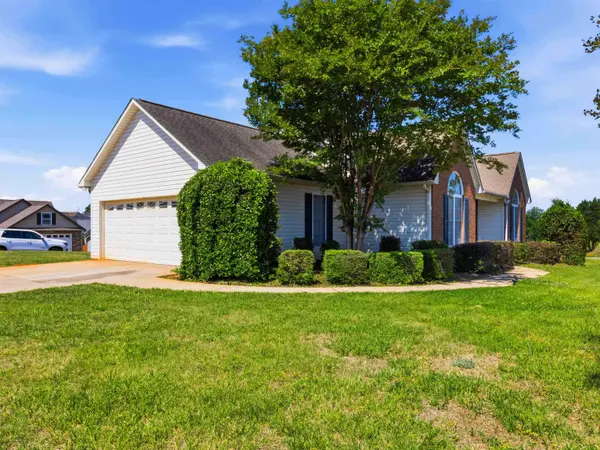 104 Harvest Ridge DR, Inman, SC 29349
