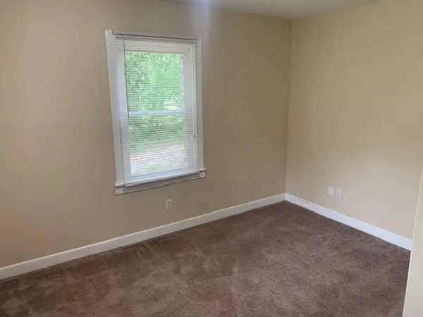 1912 Chesnee Hwy HWY, Gaffney, SC 29341