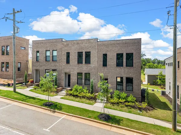 296 College ST, Spartanburg, SC 29303