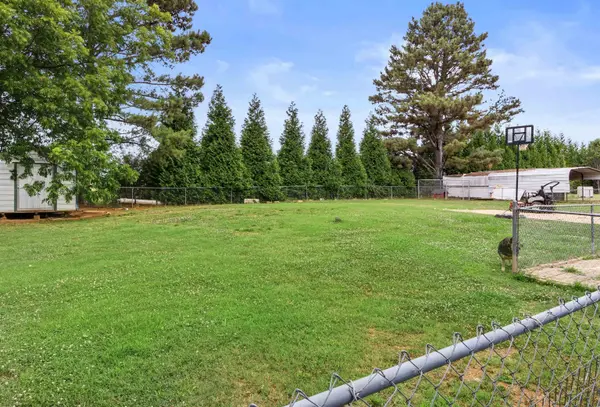 3349 Battleground ST, Cowpens, SC 29330
