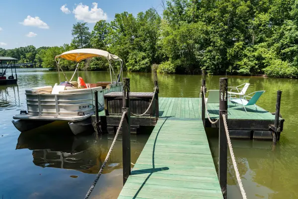 131 Blalock Coves DR, Chesnee, SC 29323-7901