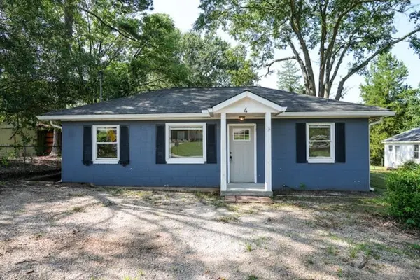 2 Sunnydale DR, Greenville, SC 29609