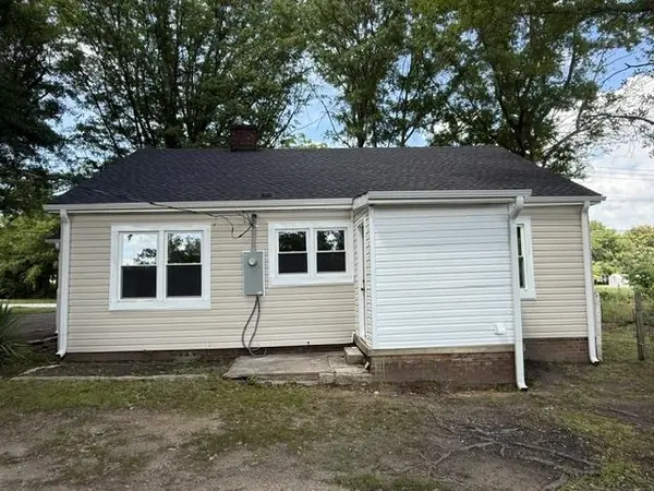 1064 Howard ST, Spartanburg, SC 29303