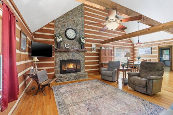 455 Hindman RD, Travelers Rest, SC 29690