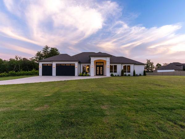1730 Riveroak RD, Inman, SC 29349