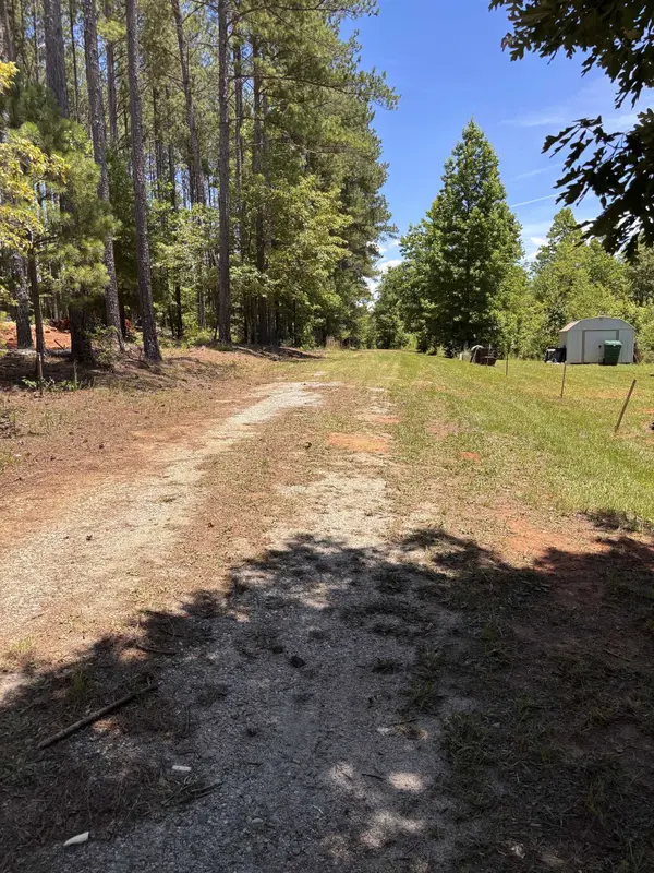 418 Green River Rd, Gaffney, SC 29341