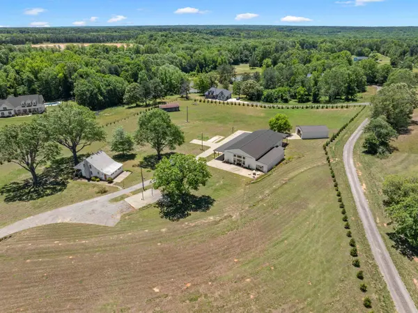 128 Orchard, Moore, SC 29369