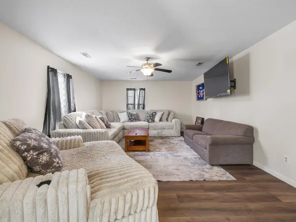213 Basswood DR, Roebuck, SC 29376