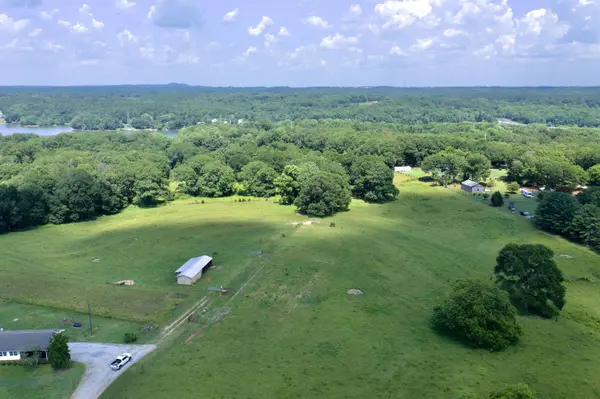 572 Green River RD, Chesnee, SC 29323-9474