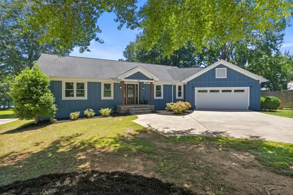 105 Walker RD, Campobello, SC 29322-948