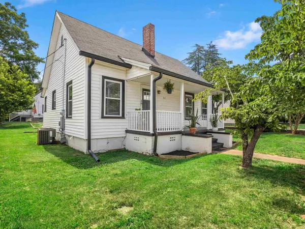 52 Hutchins ST, Greenville, SC 29605
