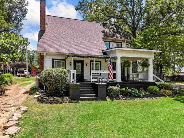 409 N HOWARD AVE, Landrum, SC 29356