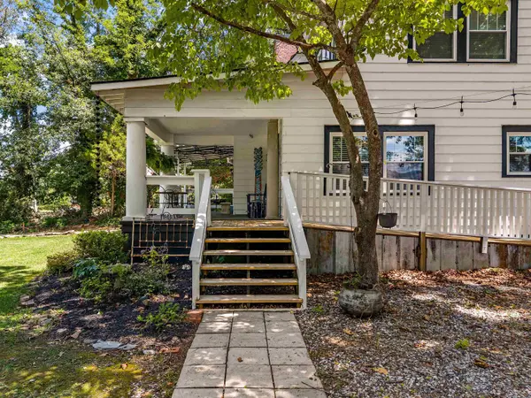 409 N HOWARD AVE, Landrum, SC 29356
