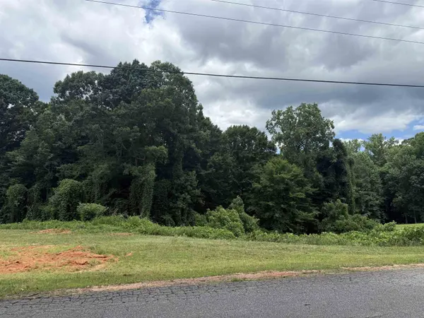 624 Pearson Town RD, Moore, SC 29369