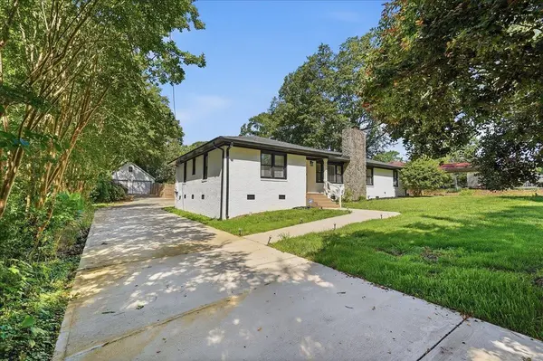 102 Terrace CIR, Simpsonville, SC 29681
