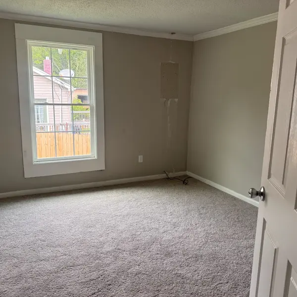 131 Case AVE, Spartanburg, SC 29301