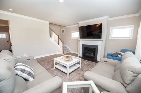 4 Cottontail CT, Simpsonville, SC 29680