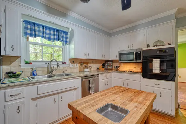 150 Shelton DR, Spartanburg, SC 29307
