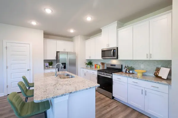 501 Stone Pine DR, Pendleton, SC 29670