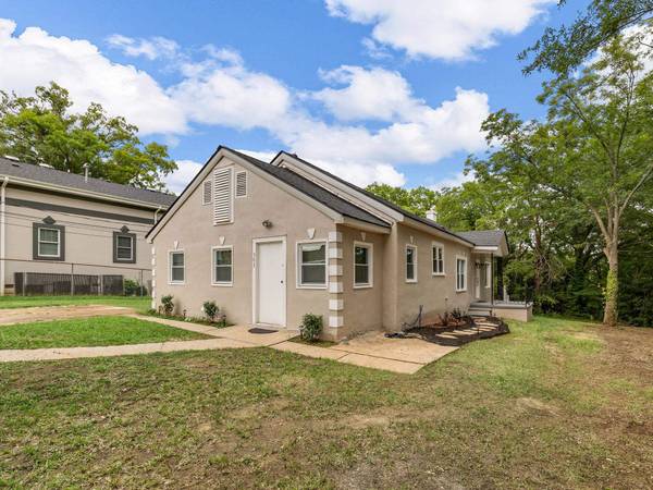 303 Highland Ave, Spartanburg, SC 29306-6011