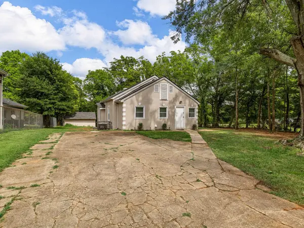 303 Highland Ave, Spartanburg, SC 29306-6011