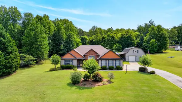 204 Brashears RD, Campobello, SC 29322